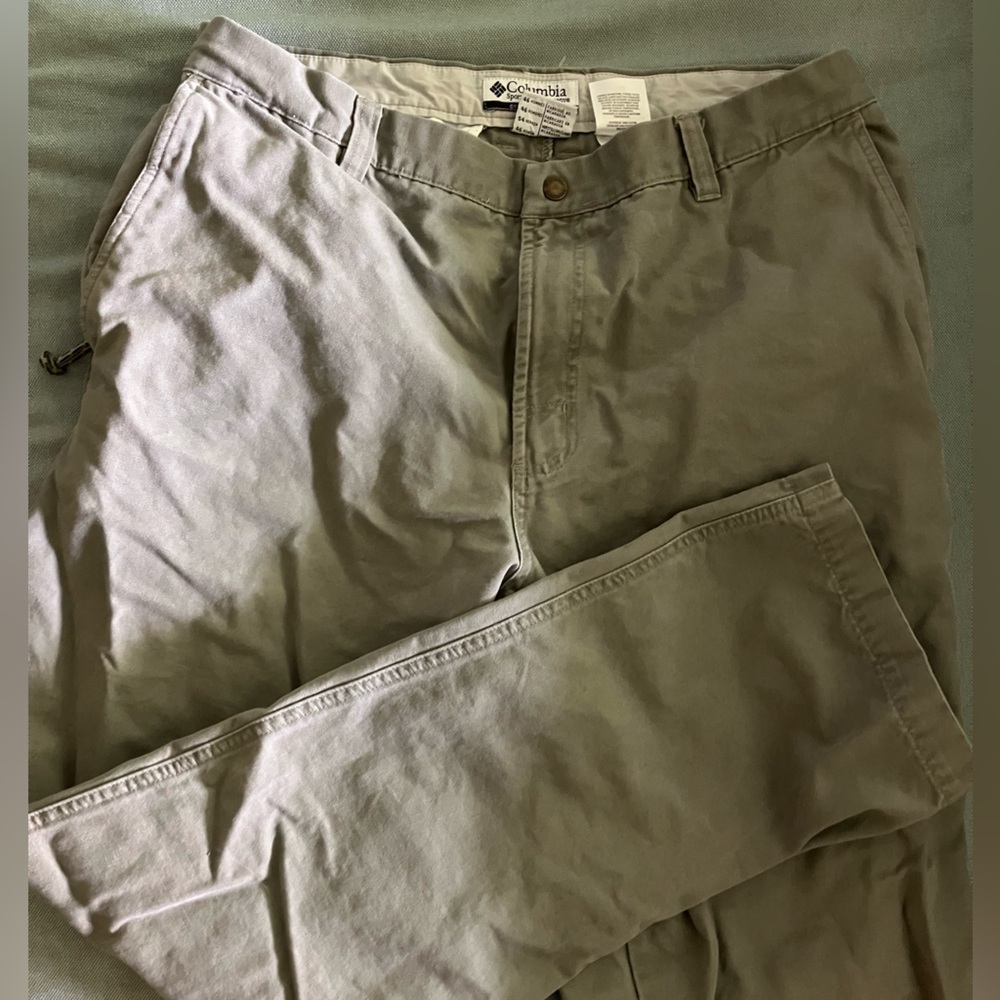 Columbia Men's Grey Cargo Pants